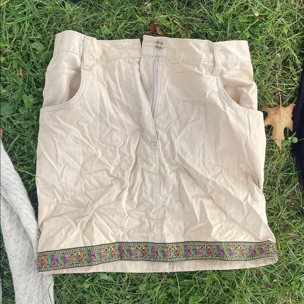Embroidered Cream Skirt